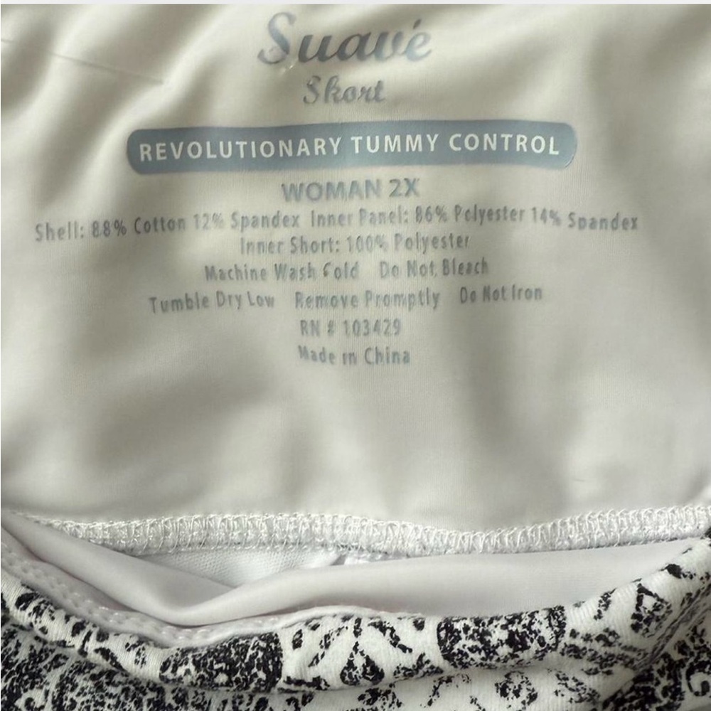 Suave White and Black Skort - Picture 4 of 6